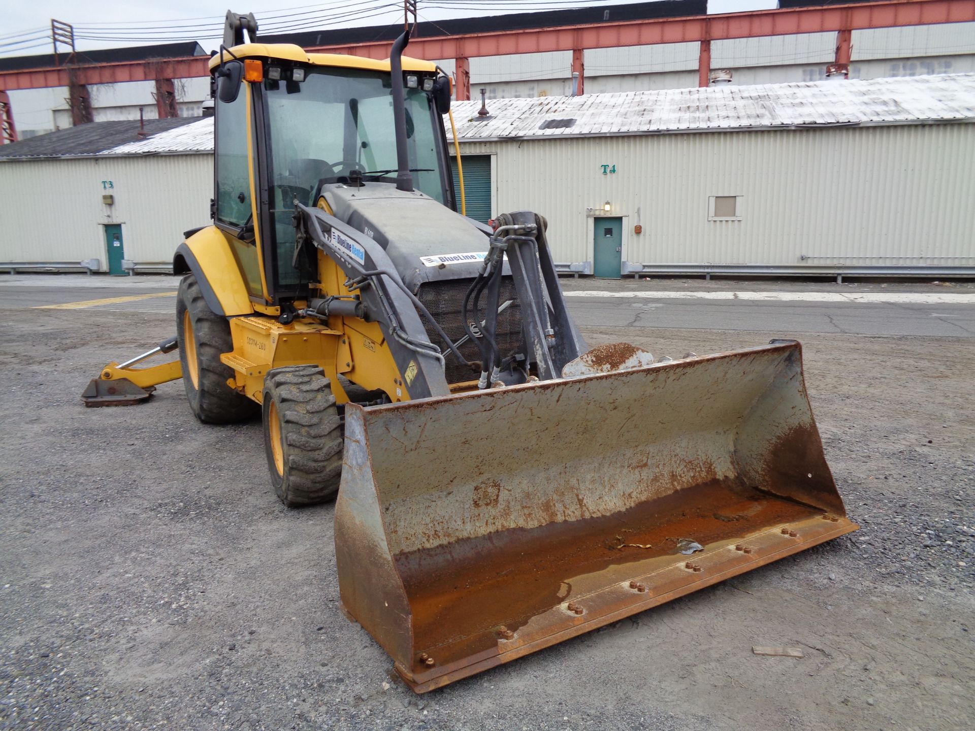 2013 Volvo BL60B Backhoe - Image 22 of 23