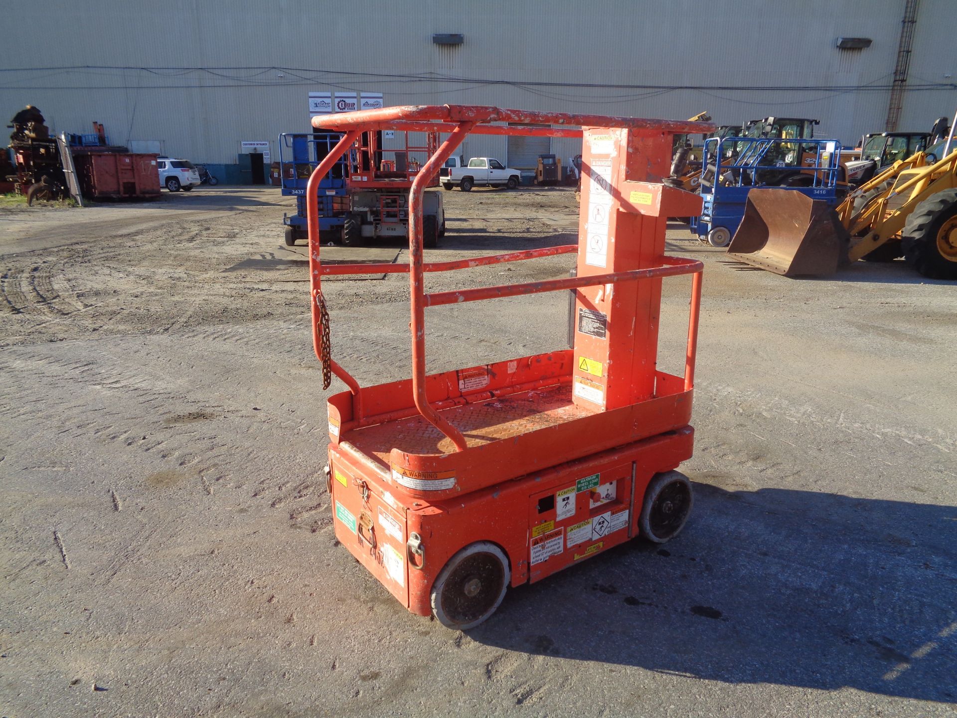 2011 Snorkel TM-12 Scissor Lift - Image 20 of 24