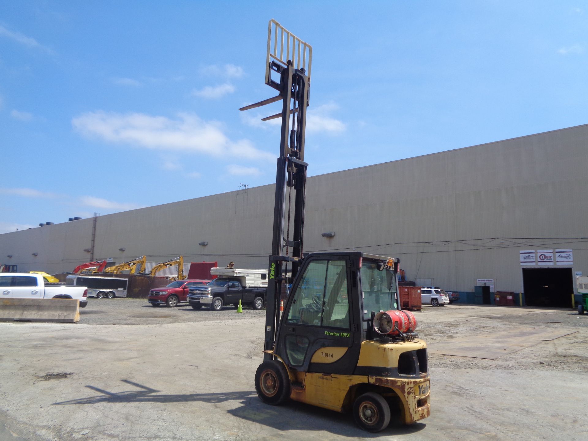 Yale CLP050VXEUSE086 5,000lbs Forklift - Image 9 of 15