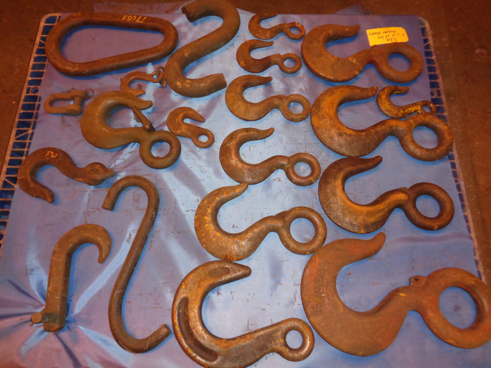Lot of 20 Riggers Hooks (520) - Image 7 of 10