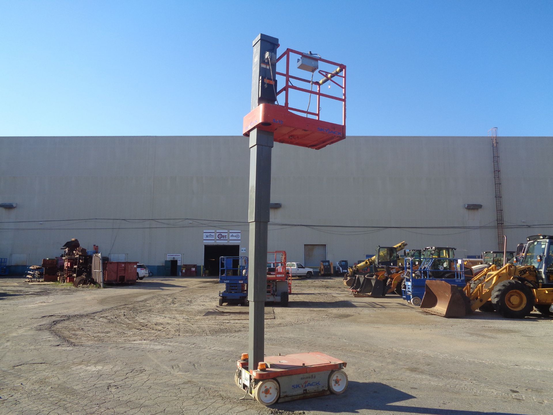 2012 Skyjack SJ12 Scissor Lift - Image 2 of 25