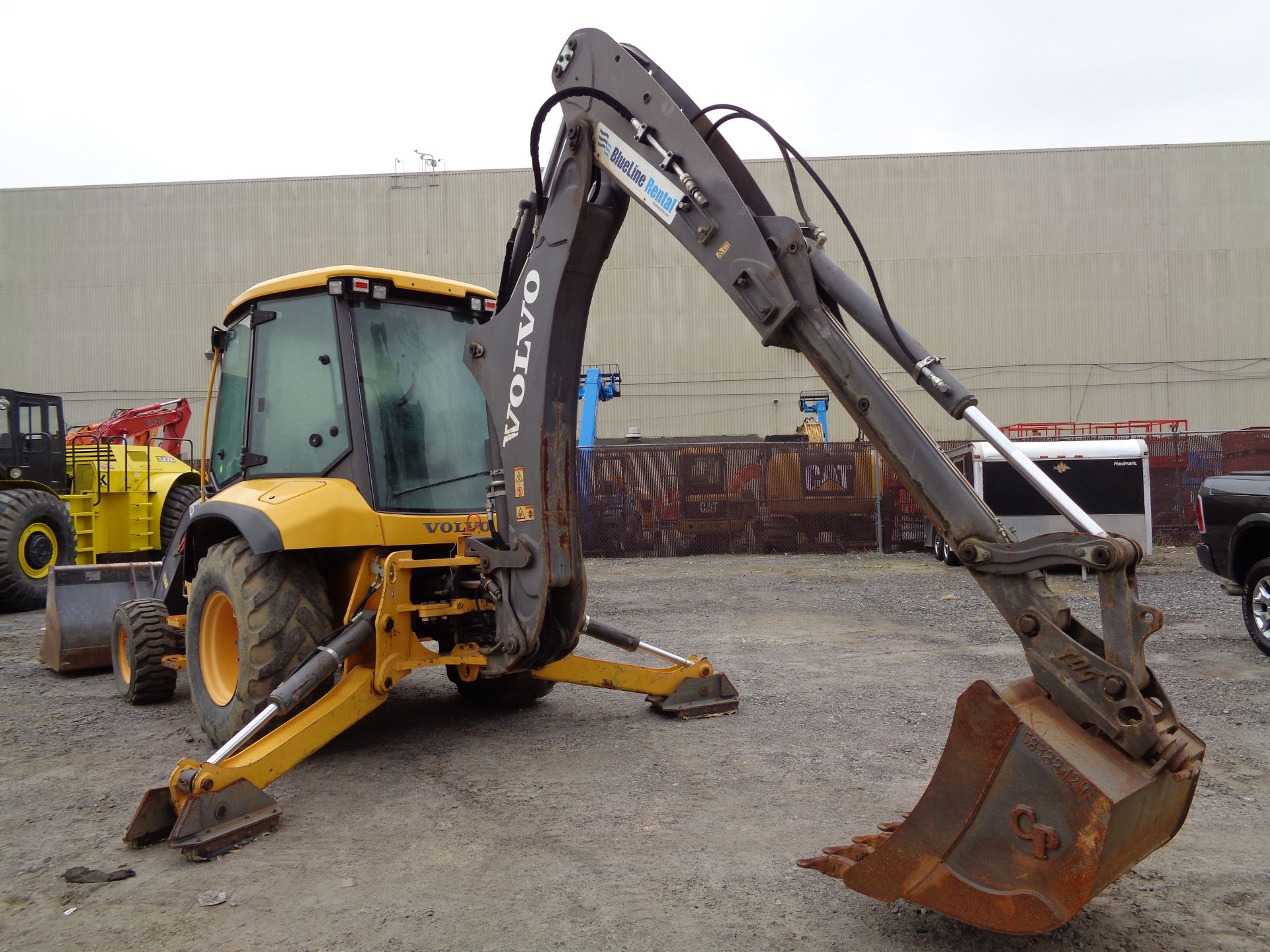 2013 Volvo BL60B Backhoe - Image 16 of 23