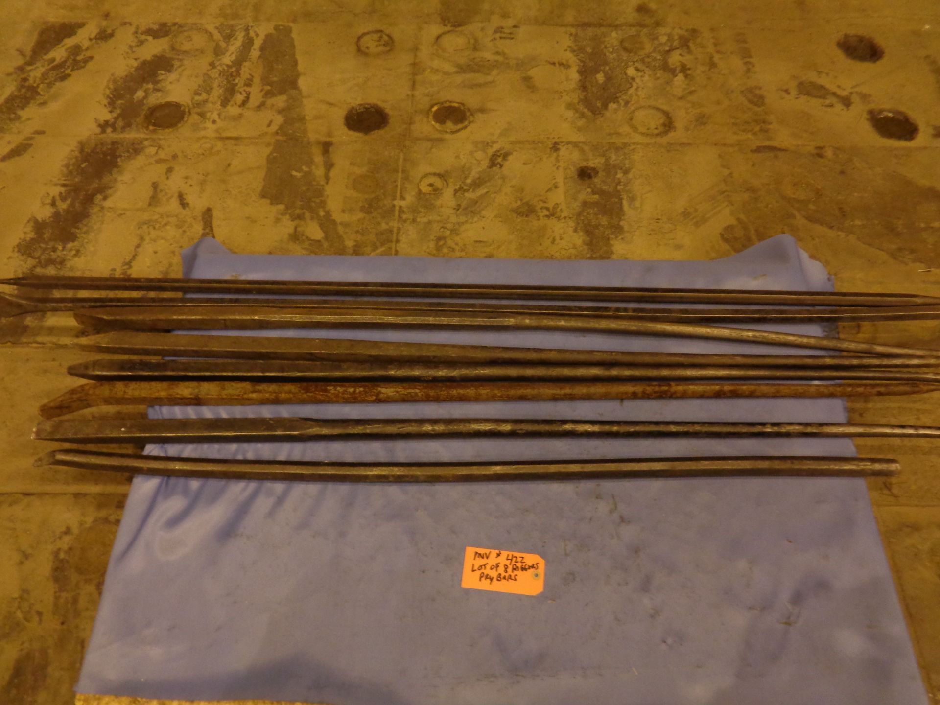 Lot of 8 Riggers Pry Bars (422)