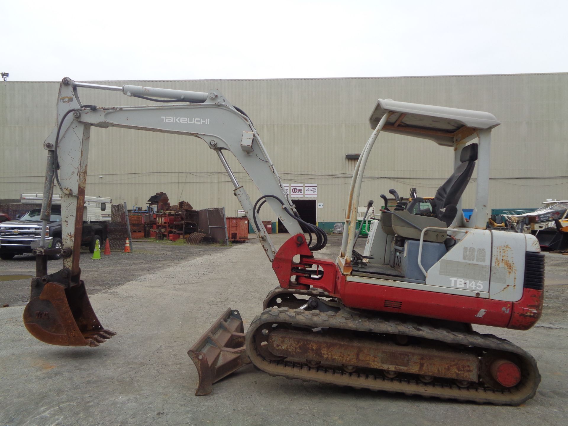 Takeuchi TB145 Excavator - Image 3 of 11