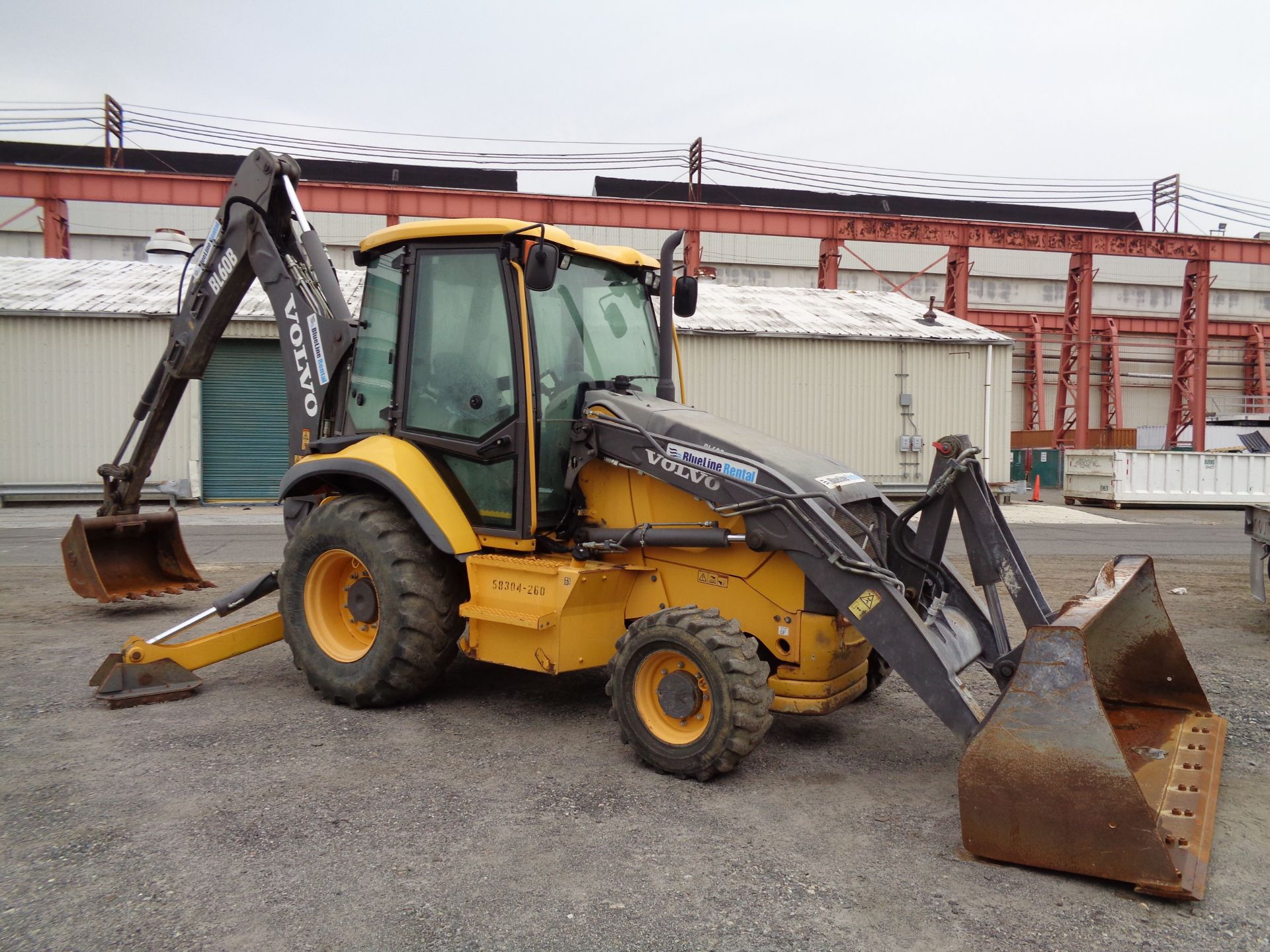 2013 Volvo BL60B Backhoe - Image 20 of 23