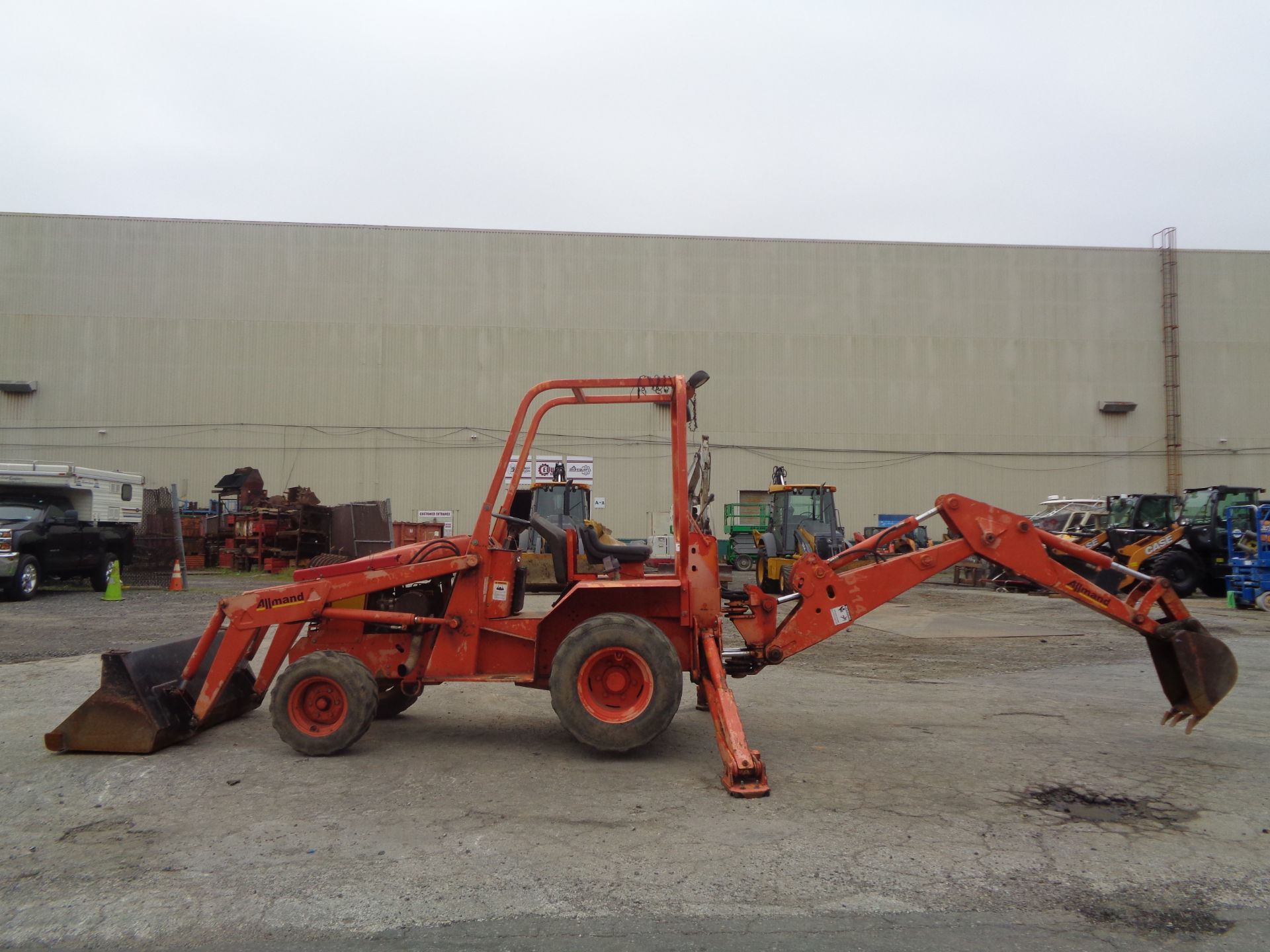 2008 Allmand TLB425 Backhoe - Image 6 of 16