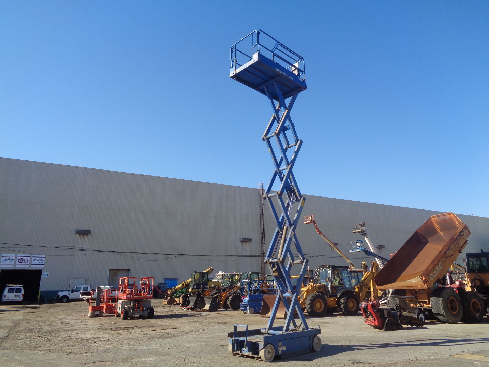 2000 UpRight X26N Scissor Lift - 26Ft Height - Image 3 of 27