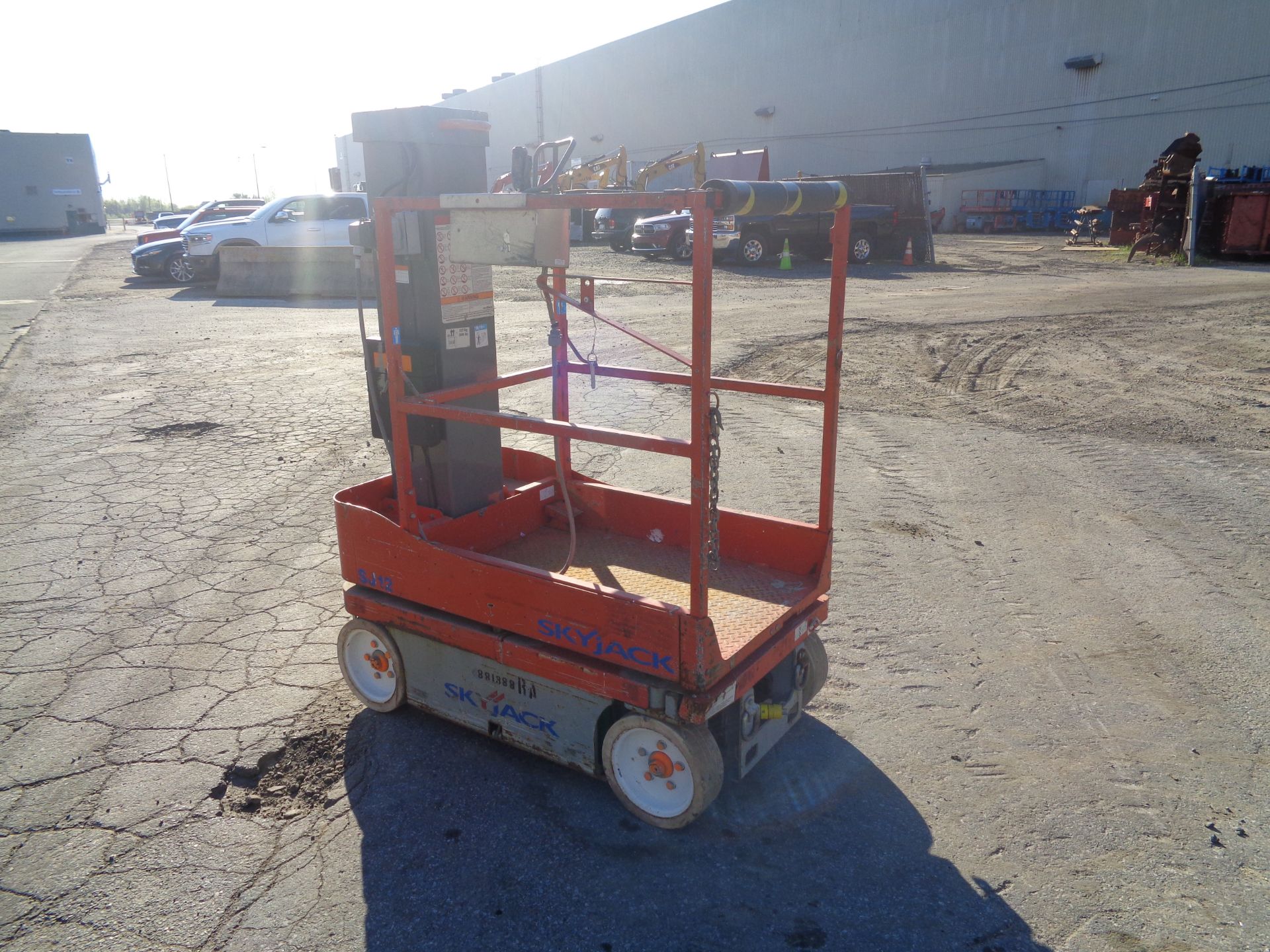 2012 Skyjack SJ12 Scissor Lift - Image 23 of 25