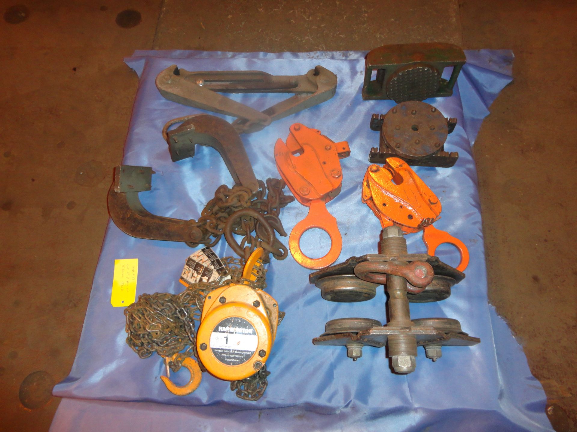 Lot of Rigging Tools (13)