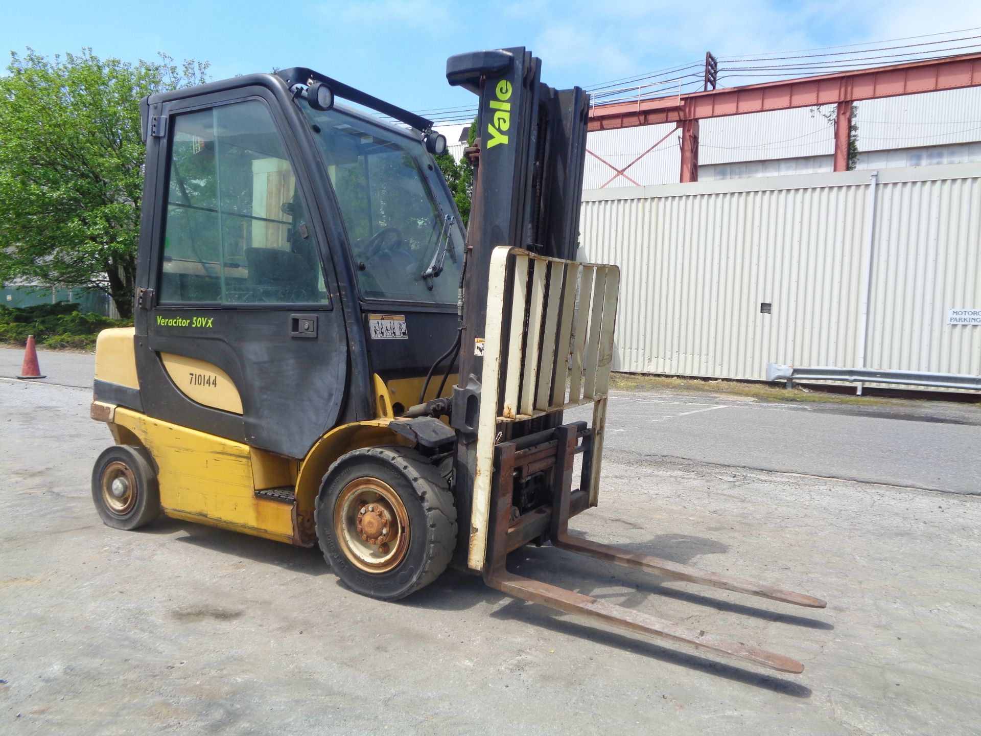 Yale CLP050VXEUSE086 5,000lbs Forklift - Image 4 of 15