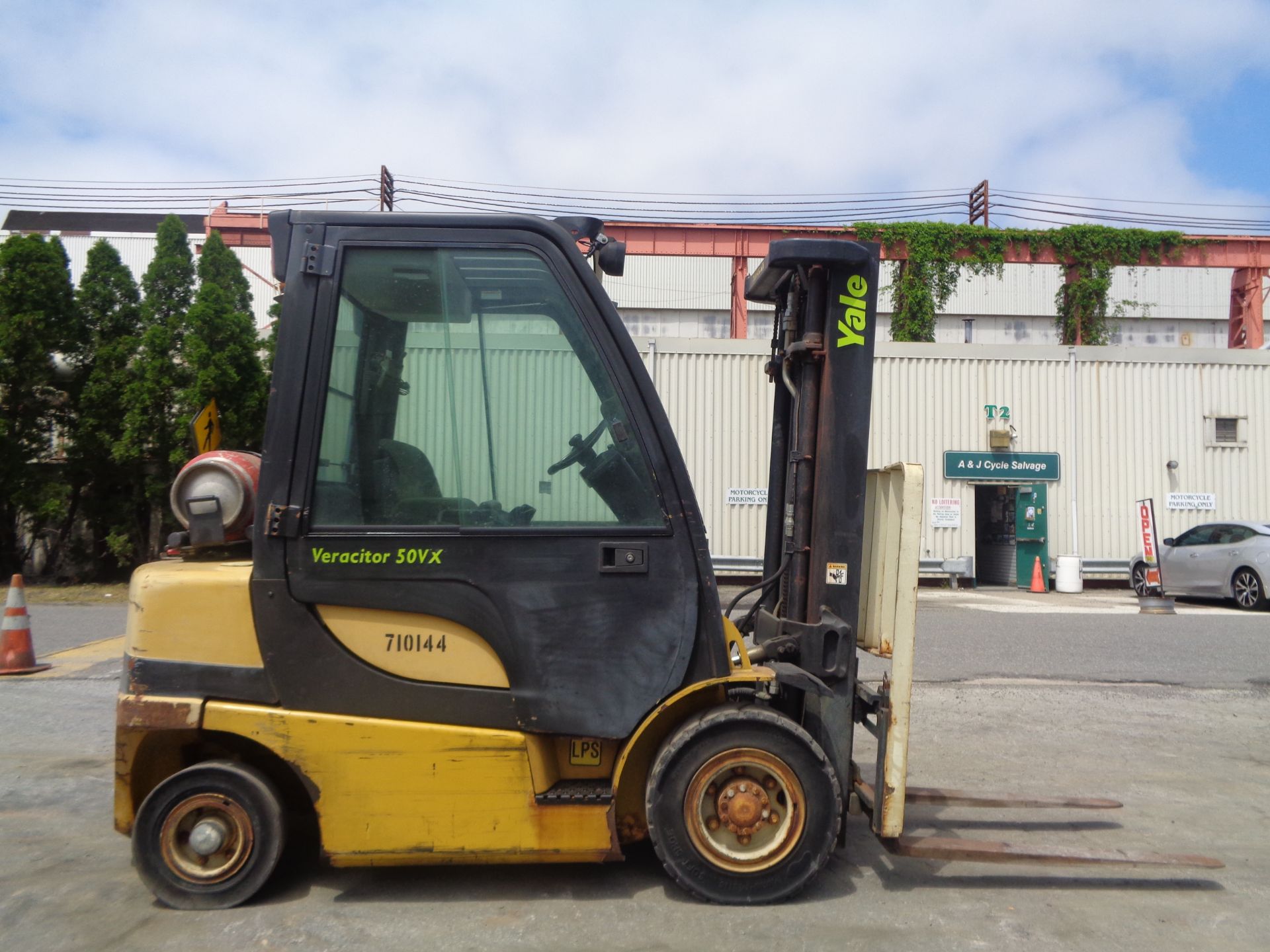 Yale CLP050VXEUSE086 5,000lbs Forklift - Image 2 of 15