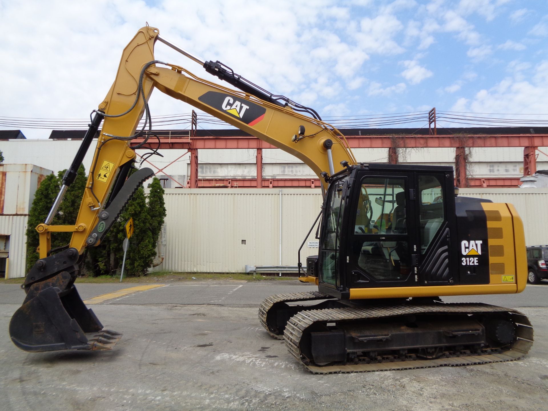 2015 Caterpillar 312E Excavator - Hydraulic Thumb