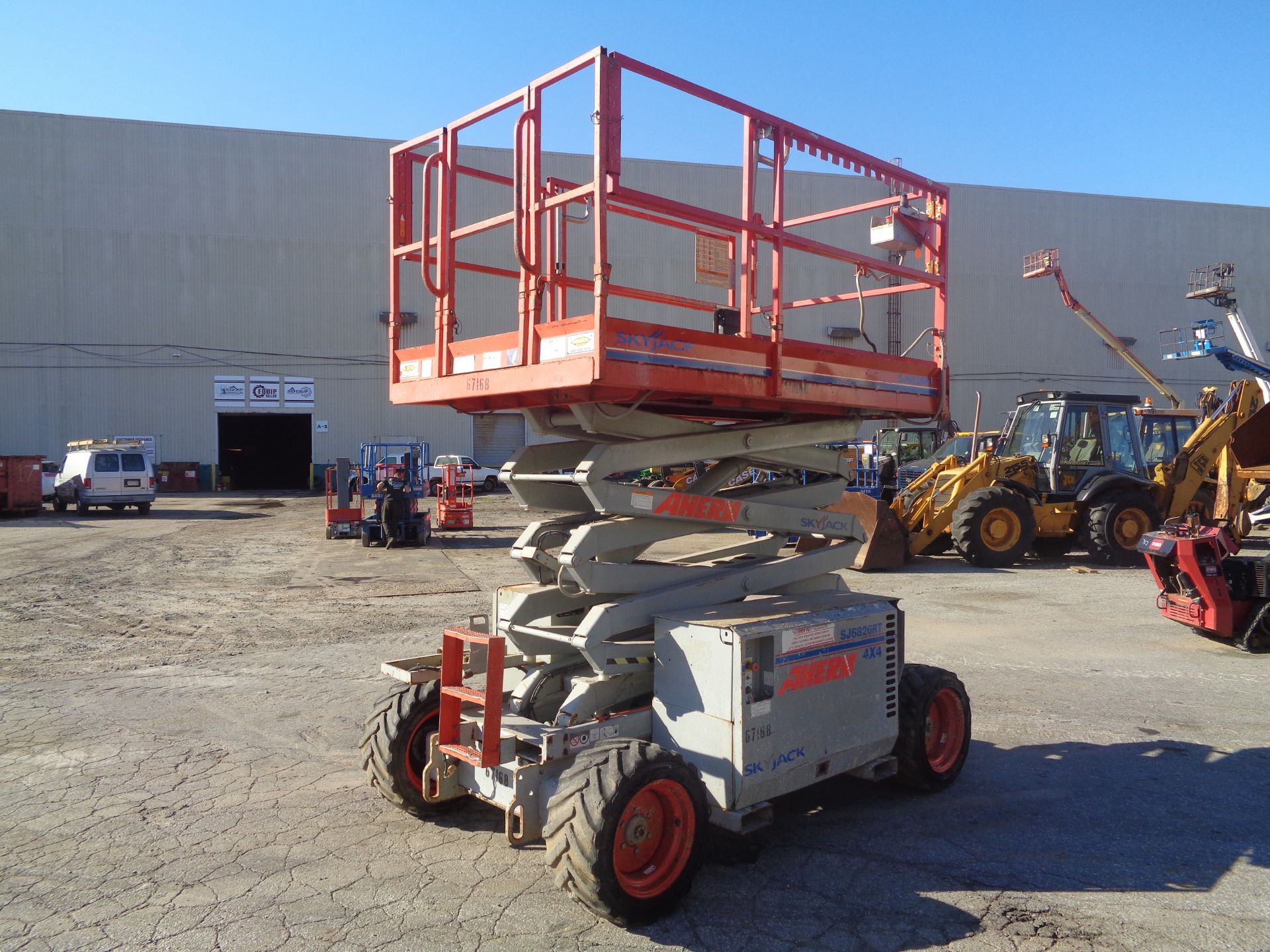 SkyJack SJ6826RT Rough Terrain 4x4 Scissor Lift-26ft - Image 4 of 24