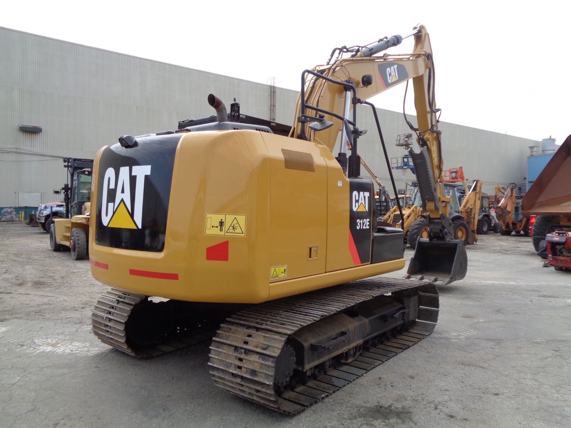 2015 Caterpillar 312E Excavator - Hydraulic Thumb - Image 4 of 16