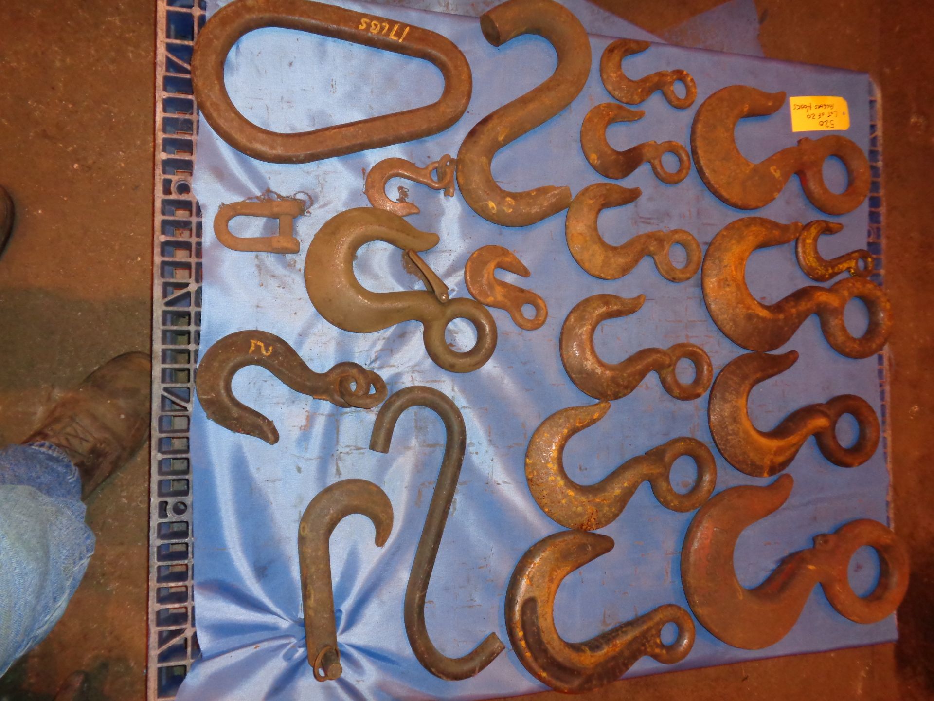 Lot of 20 Riggers Hooks (520) - Image 6 of 10
