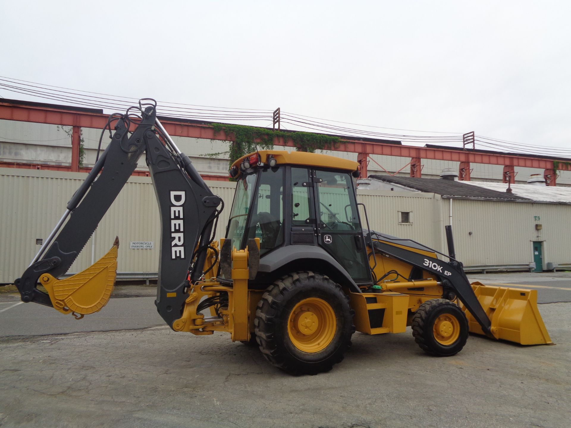 2014 John Deere 310K EP Backhoe - Image 2 of 20