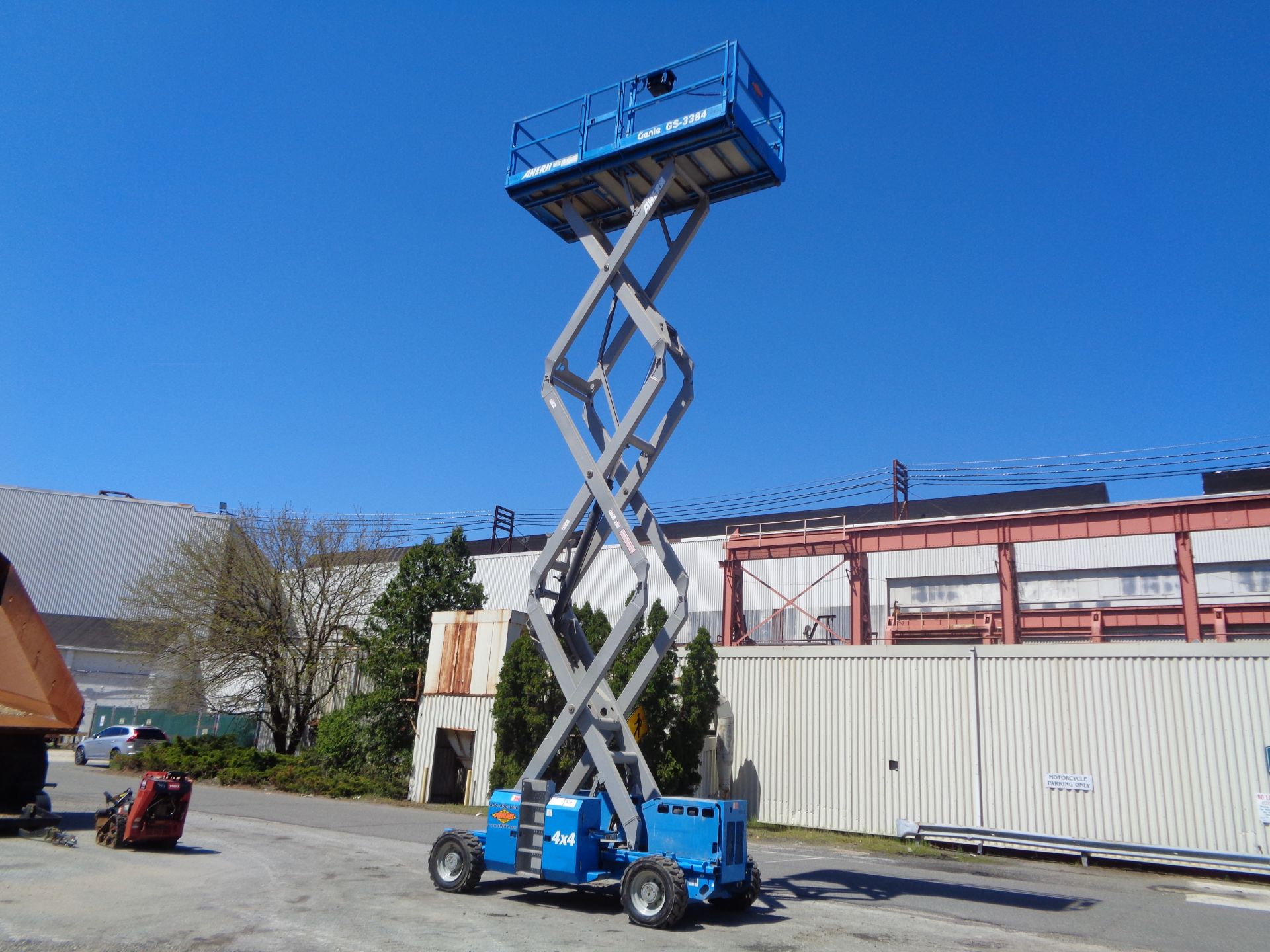 2008 Genie GS3384RT Rough Terrain 4x4 Scissor Lift-33ft - Image 5 of 27