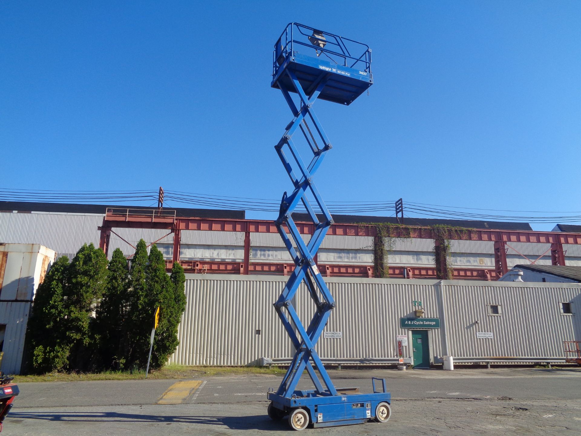 2000 UpRight X26N Scissor Lift - 26Ft Height - Image 9 of 27