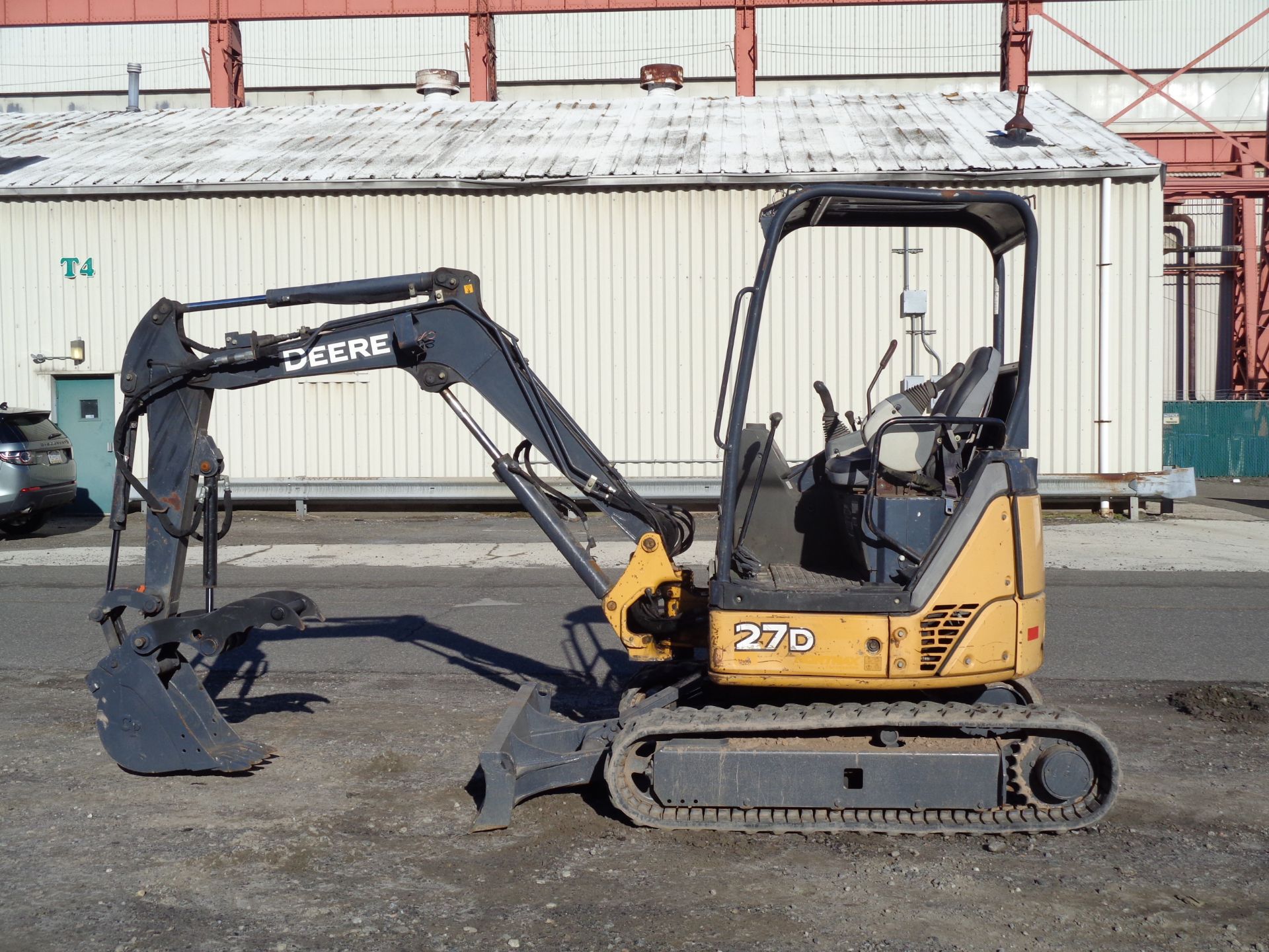 John Deere 27D Mini Excavator - Hydraulic Thumb - Image 4 of 11