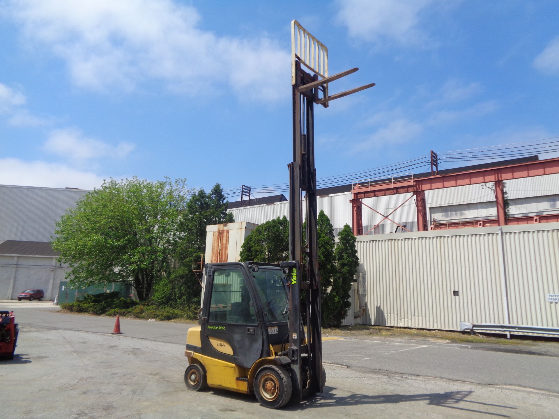 Yale CLP050VXEUSE086 5,000lbs Forklift - Image 12 of 15