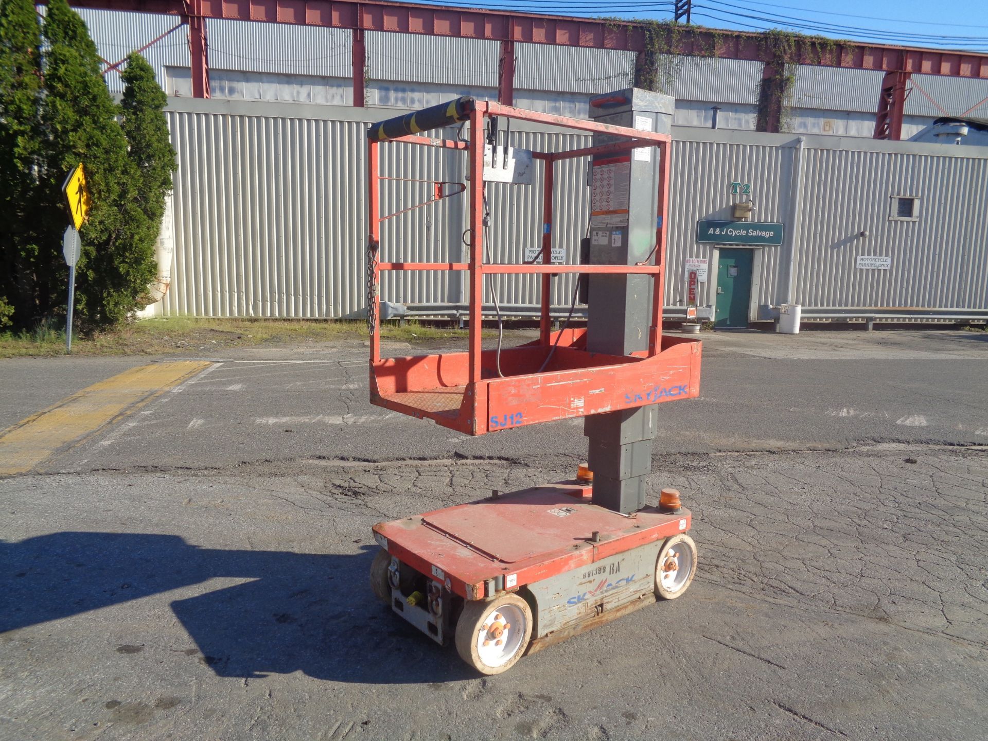 2012 Skyjack SJ12 Scissor Lift - Image 14 of 25