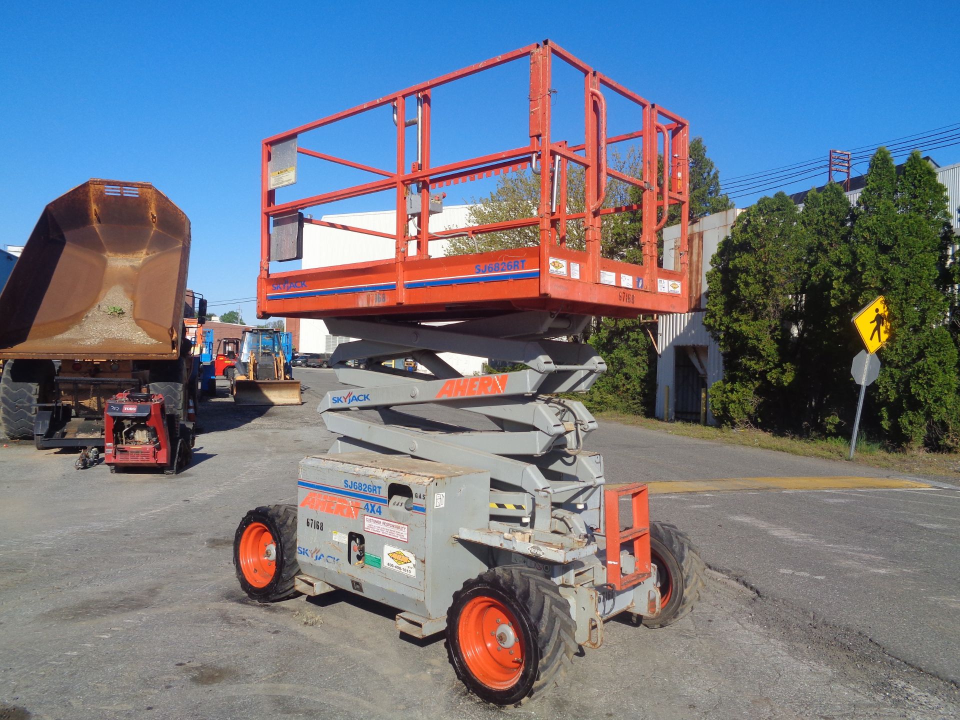 SkyJack SJ6826RT Rough Terrain 4x4 Scissor Lift-26ft - Image 2 of 24