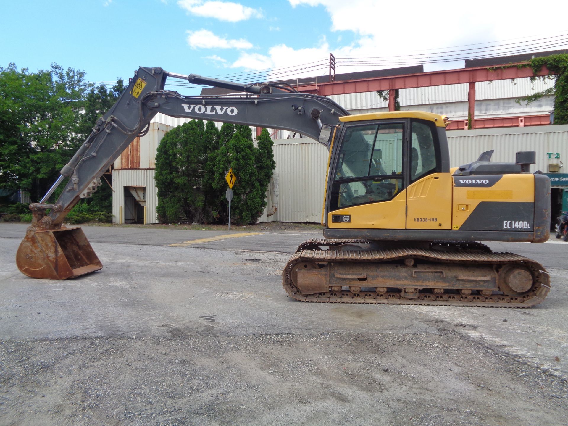 2013 Volvo EC140DL Excavator - Image 7 of 26