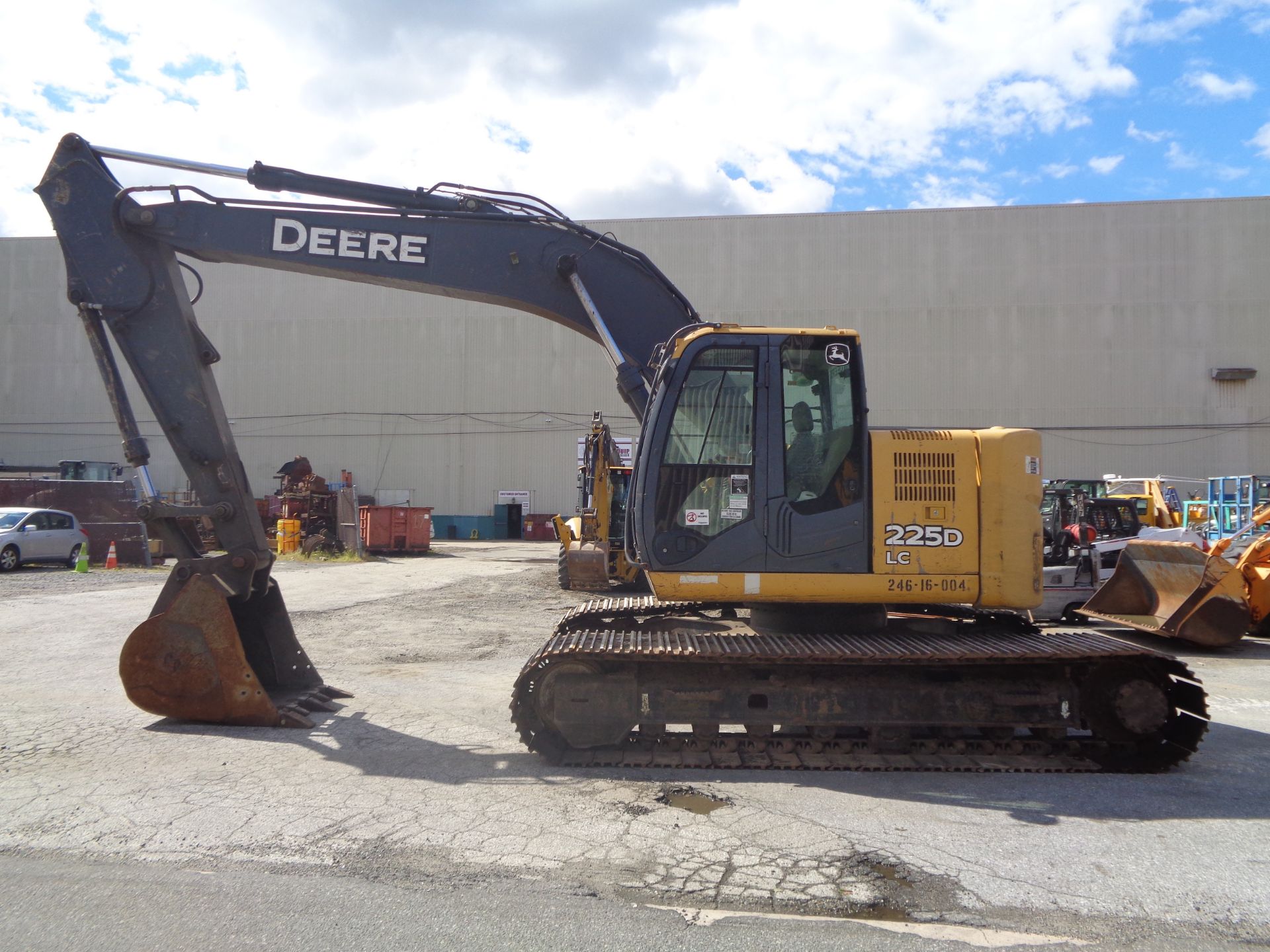 2012 John Deere 225D Excavator - Image 28 of 28