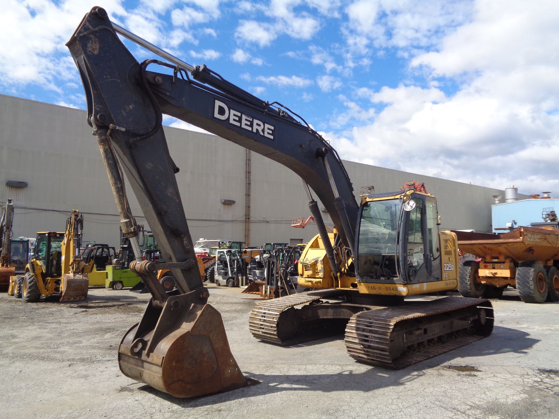 2012 John Deere 225D Excavator - Image 26 of 28