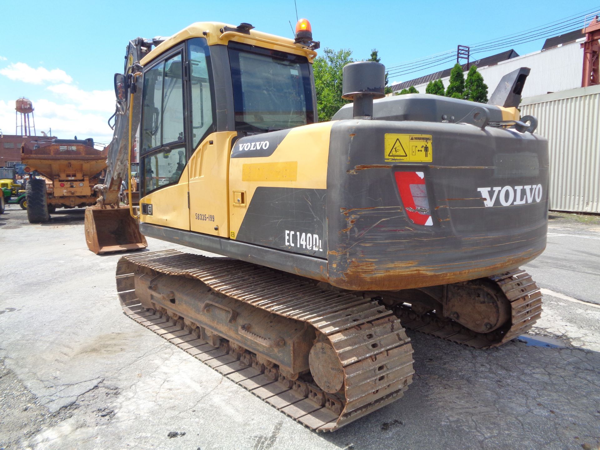 2013 Volvo EC140DL Excavator - Image 5 of 26