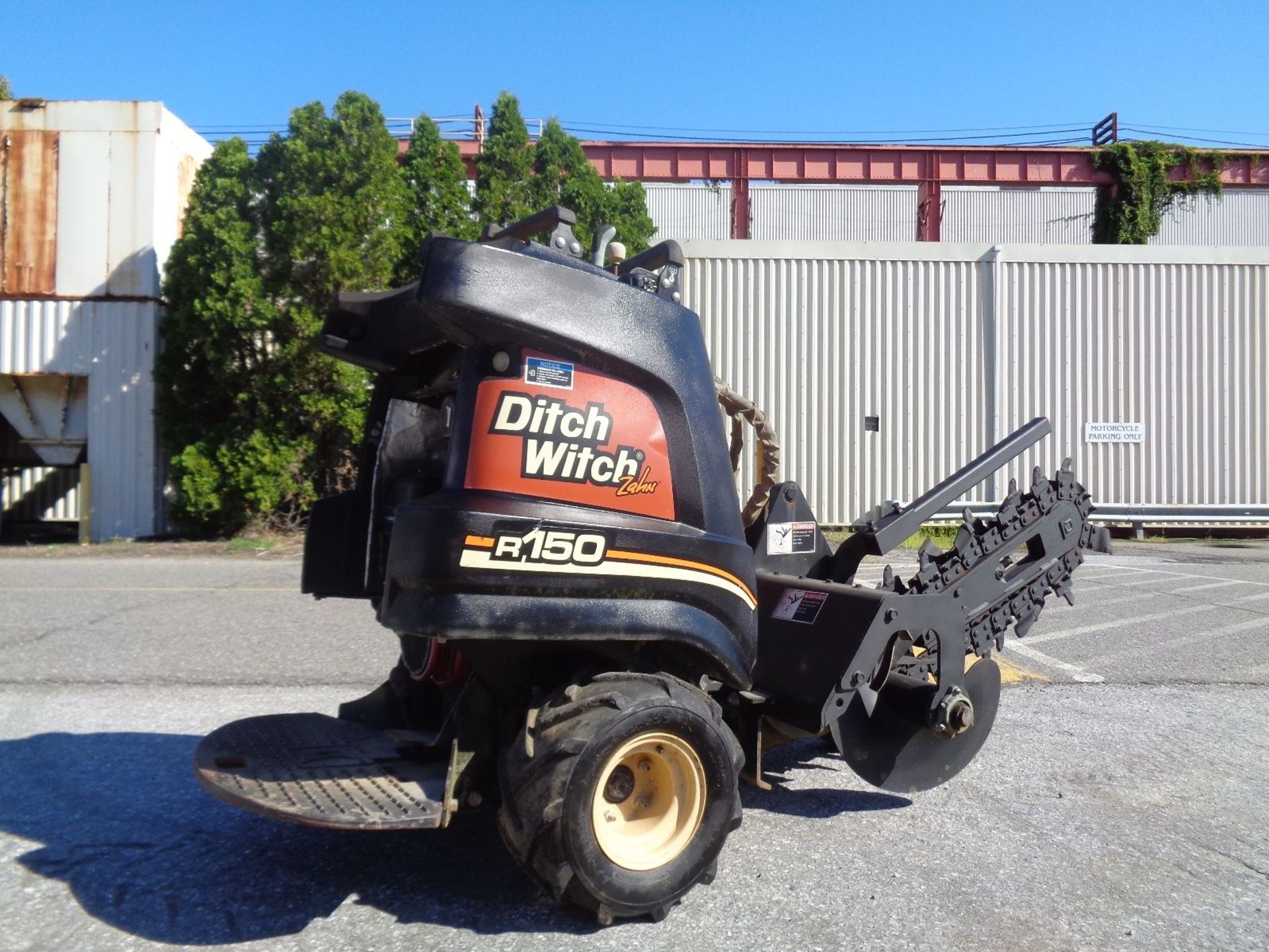 Ditch Witch R150 Trencher - Image 5 of 11