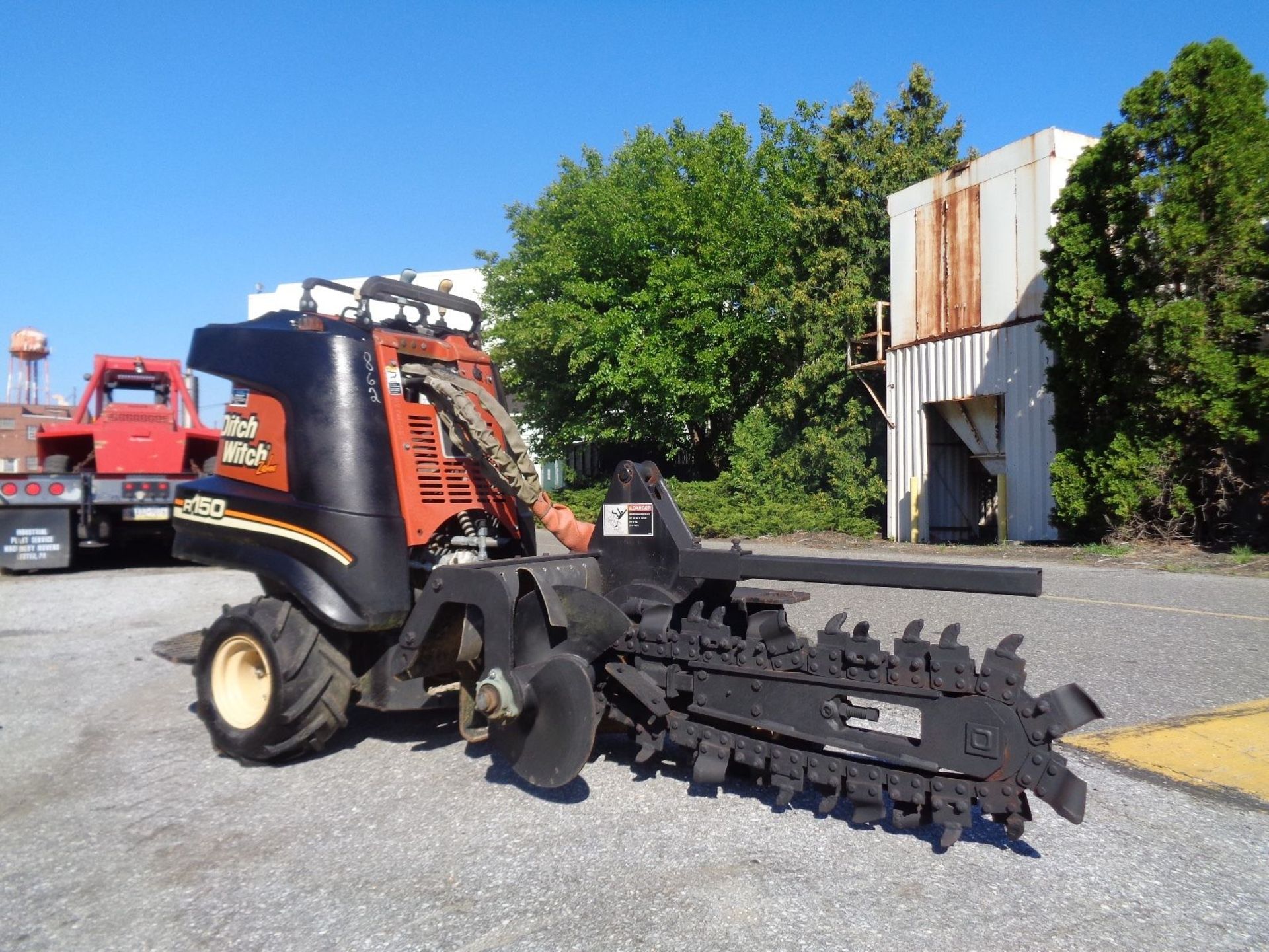 Ditch Witch R150 Trencher - Image 3 of 11