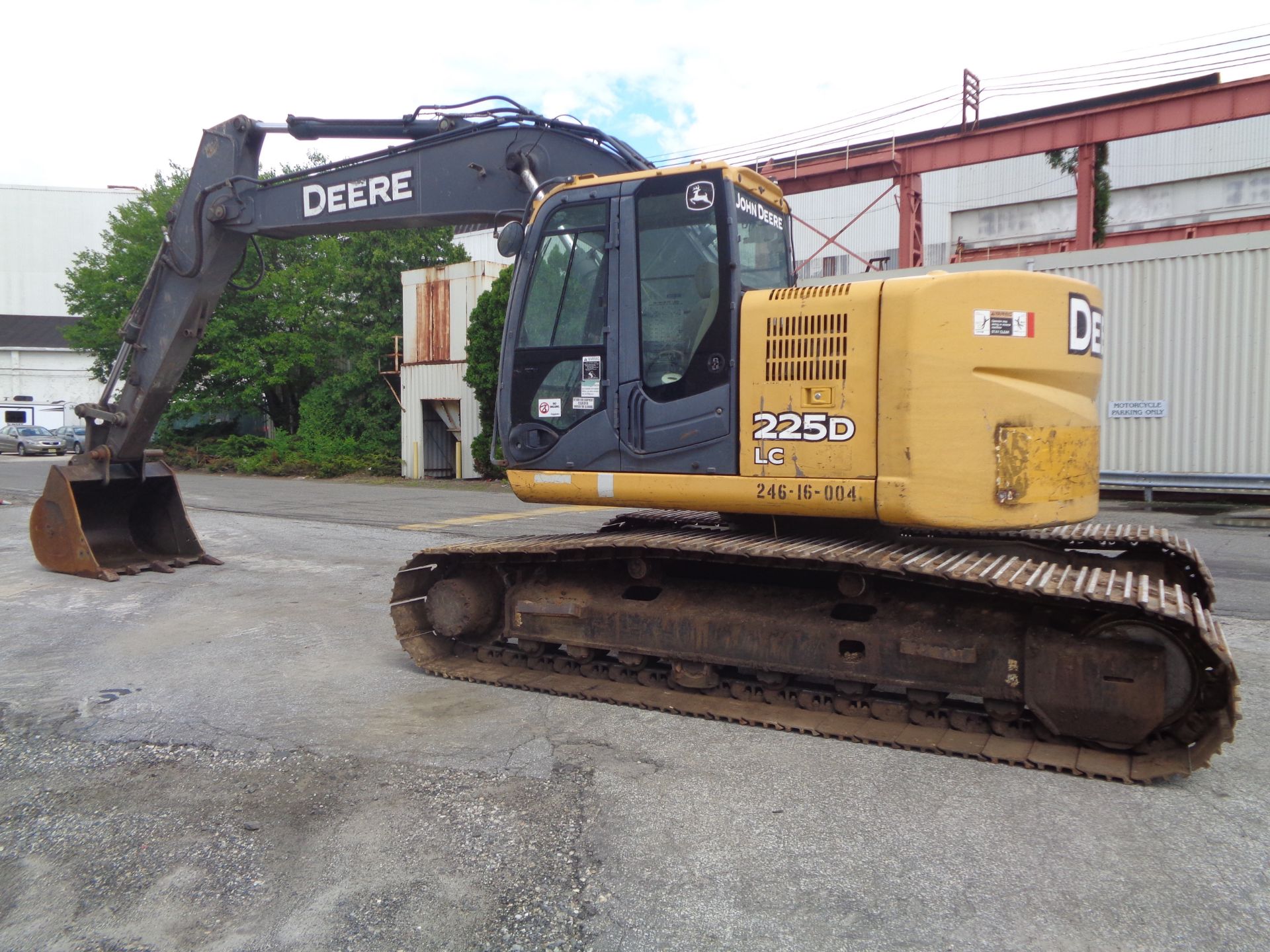 2012 John Deere 225D Excavator - Image 2 of 28