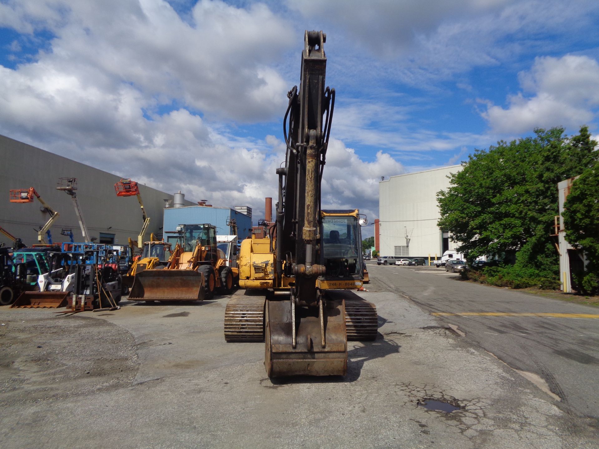 2012 John Deere 225D Excavator - Image 25 of 28