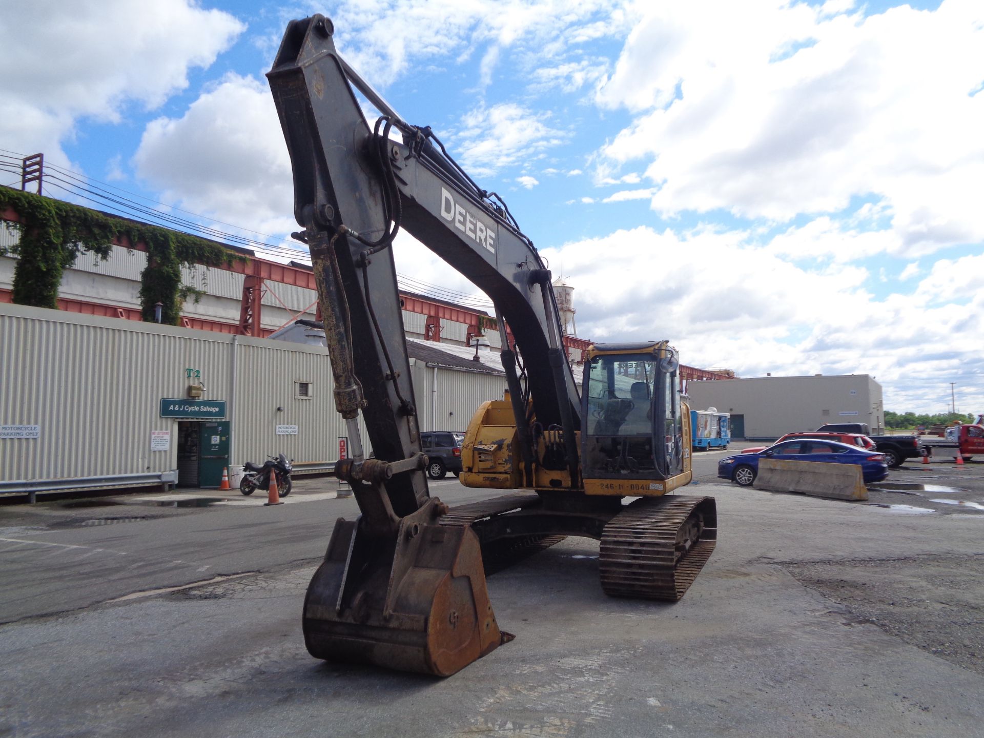 2012 John Deere 225D Excavator - Image 14 of 28