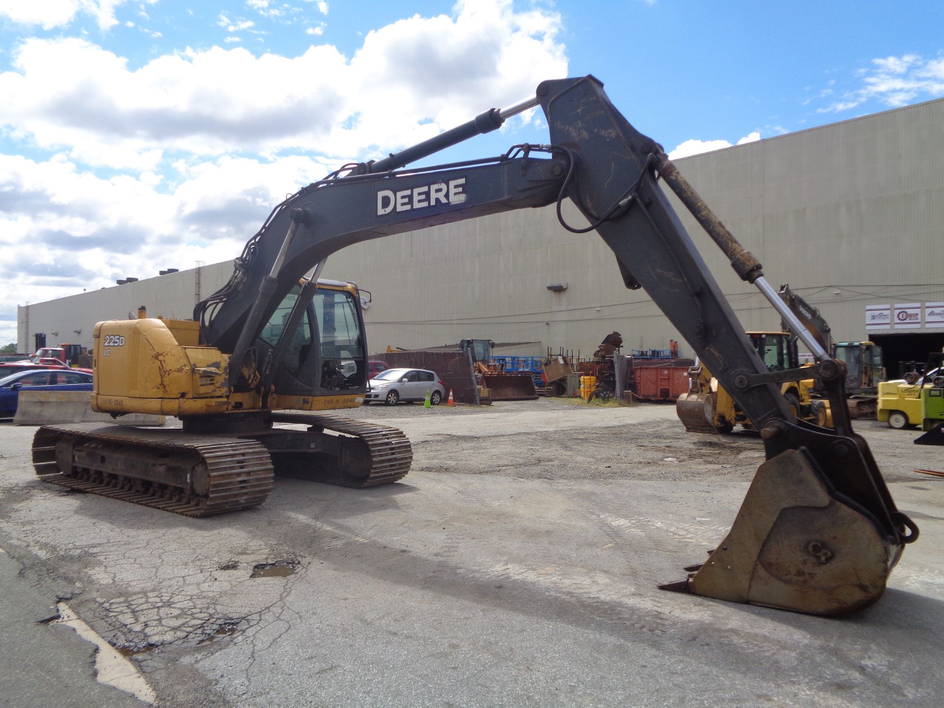 2012 John Deere 225D Excavator - Image 8 of 28