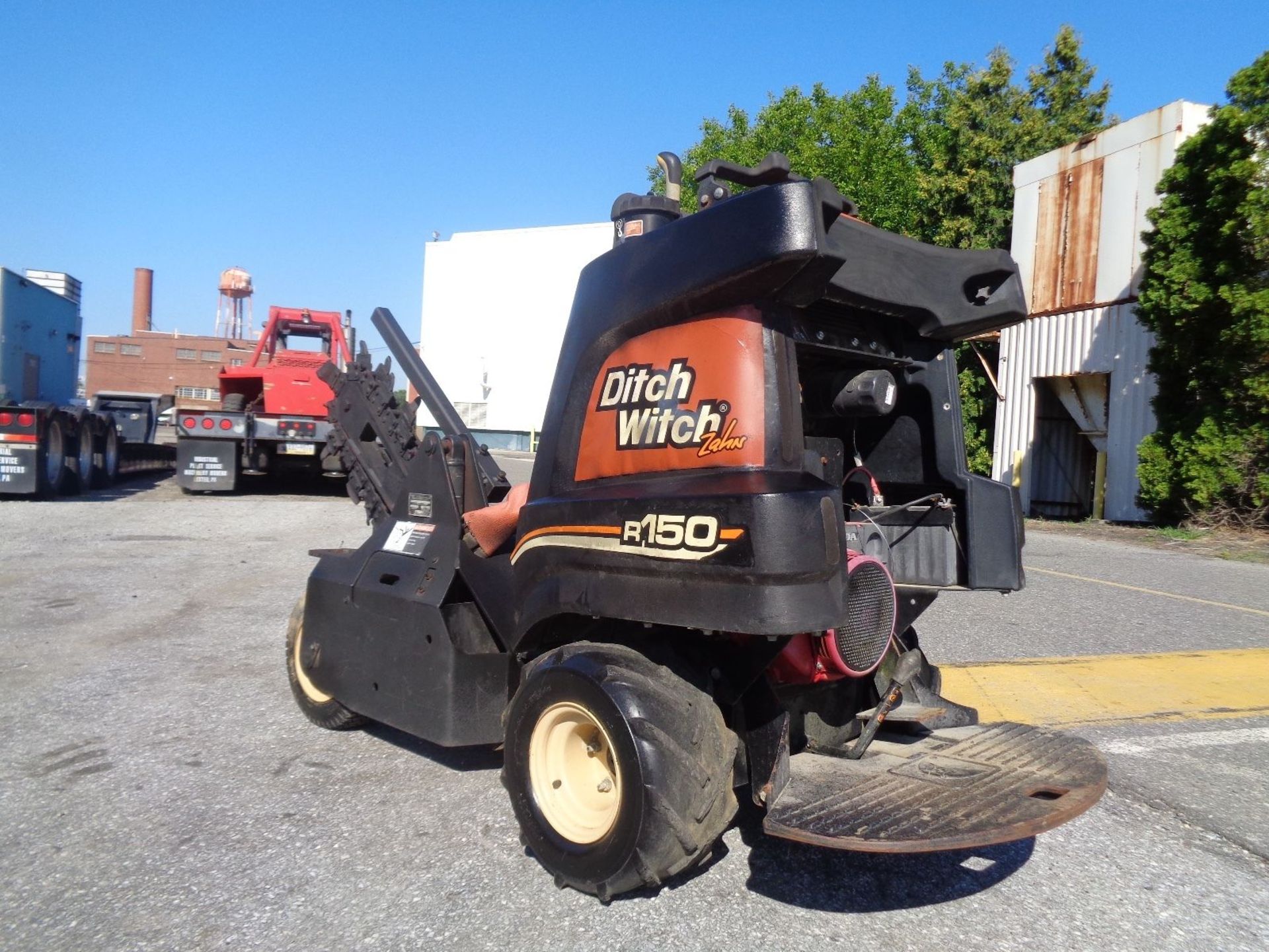 Ditch Witch R150 Trencher - Image 10 of 11