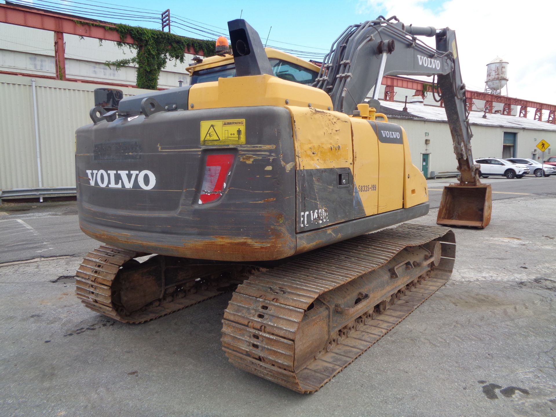 2013 Volvo EC140DL Excavator - Image 11 of 26