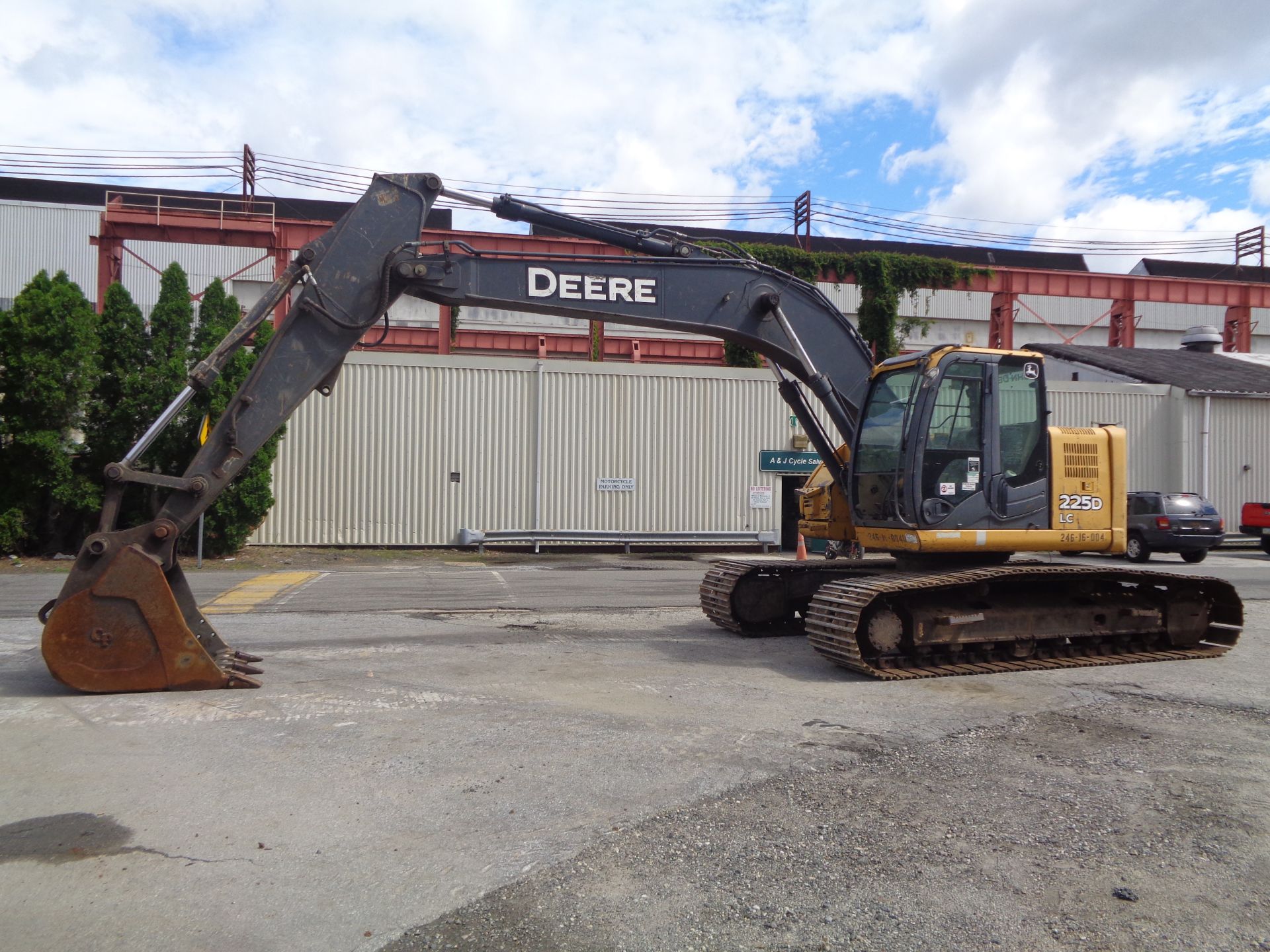 2012 John Deere 225D Excavator - Image 12 of 28