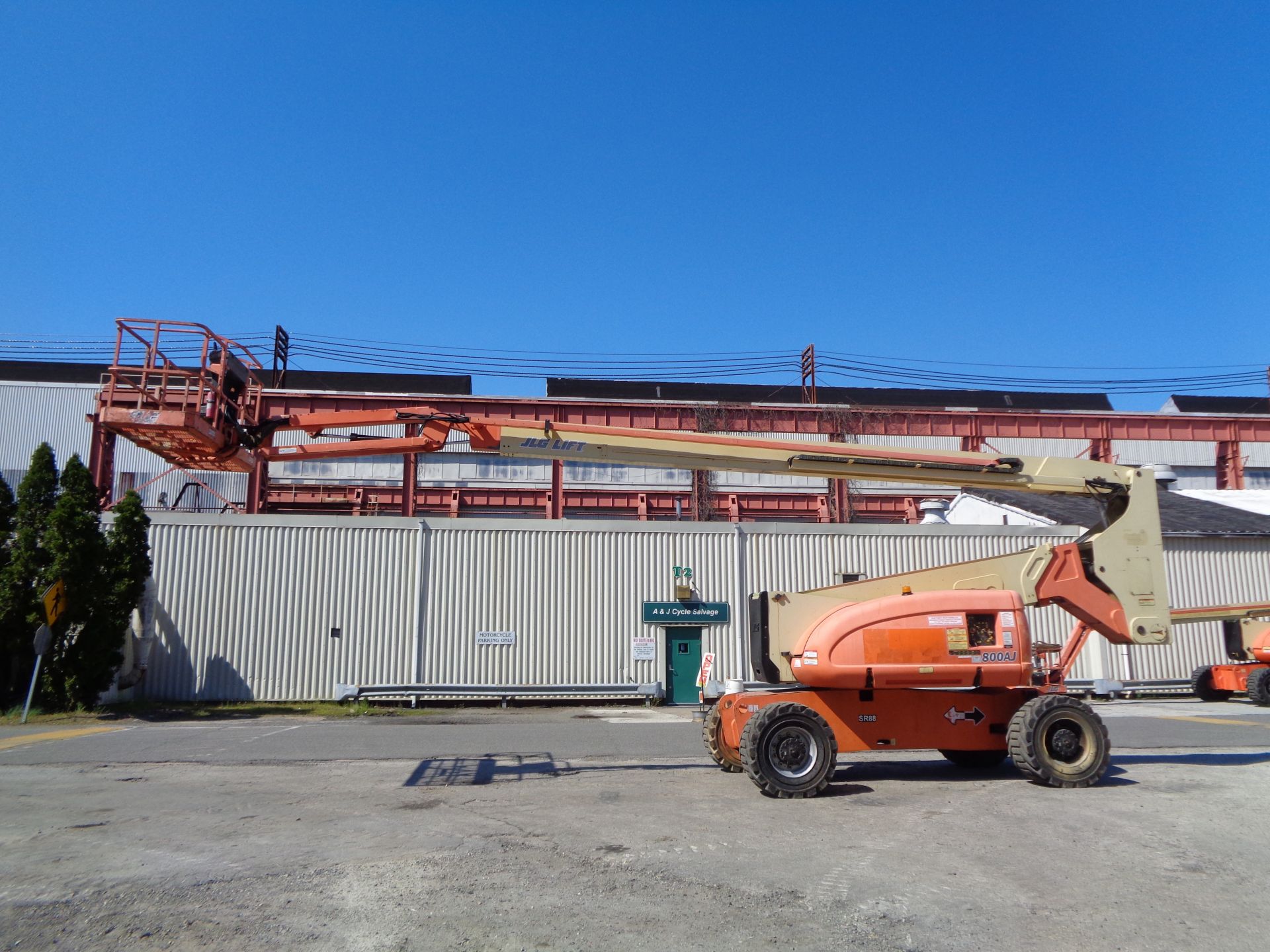 JLG 800AJ 80ft Boom Lift