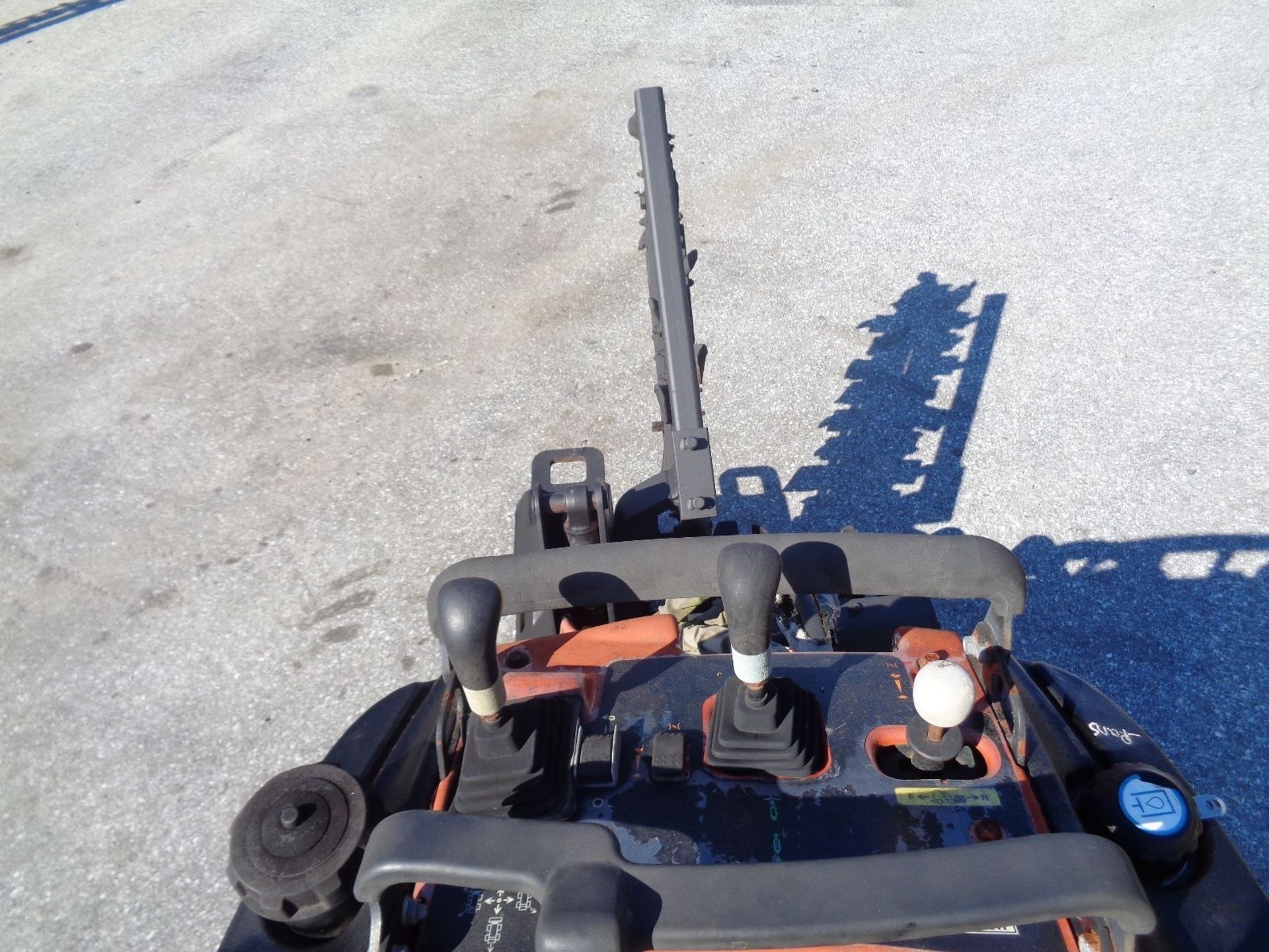 Ditch Witch R150 Trencher - Image 9 of 11