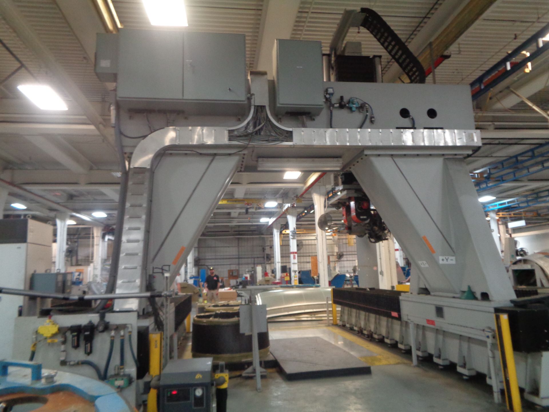 2009 Flow 4 Spindle Multi-Axis CNC Gantry Drill Perforation machine. - Image 18 of 31