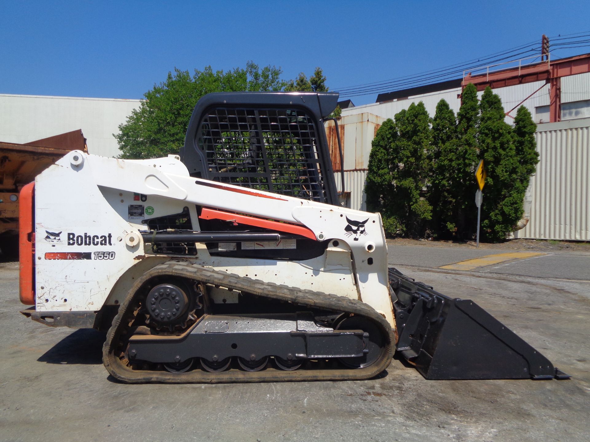 2015 Bobcat T550 Skid Steer