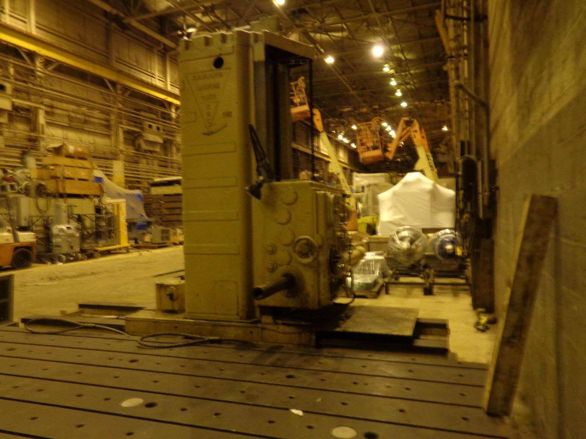 Kaukauna Floor Type Horizontal Boring Mill Milling Machine - Image 12 of 23