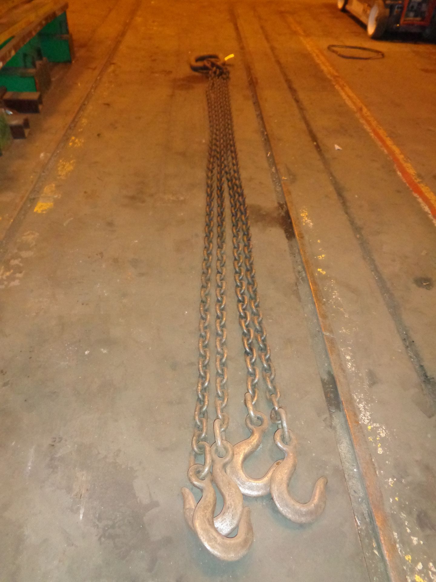 4 Way Chain 5/8" x 176" L (510)