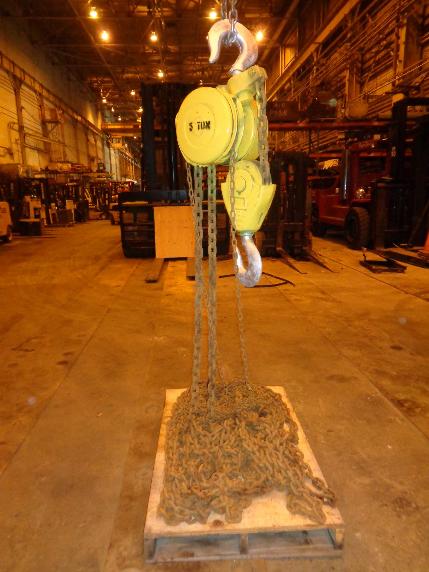 Yale 5 Ton Chain hoist 70' Drift - Image 2 of 8