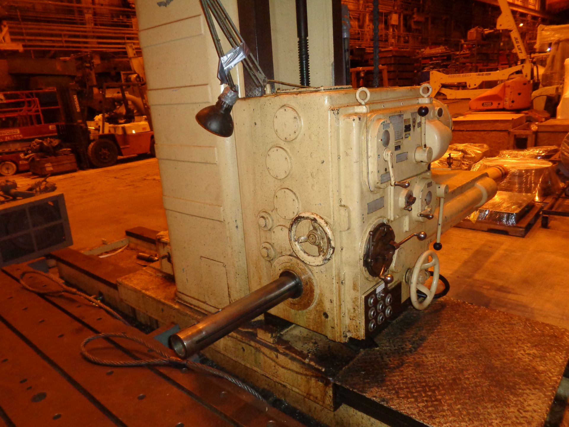 Kaukauna Floor Type Horizontal Boring Mill Milling Machine - Image 19 of 23