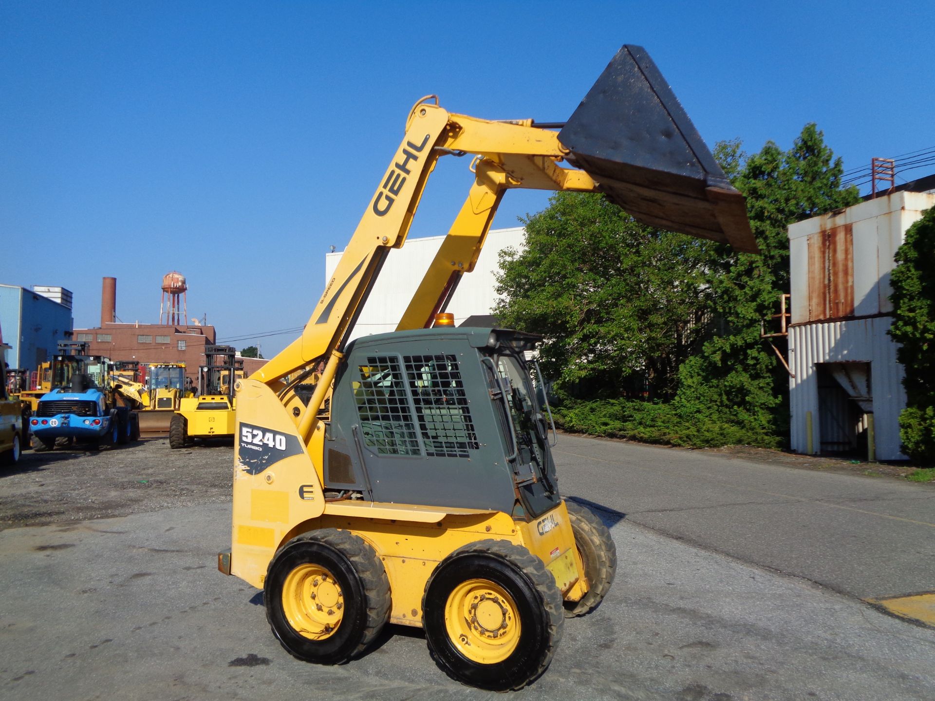 2010 GEHL 5240 Turbo Skid Steer - Image 3 of 13