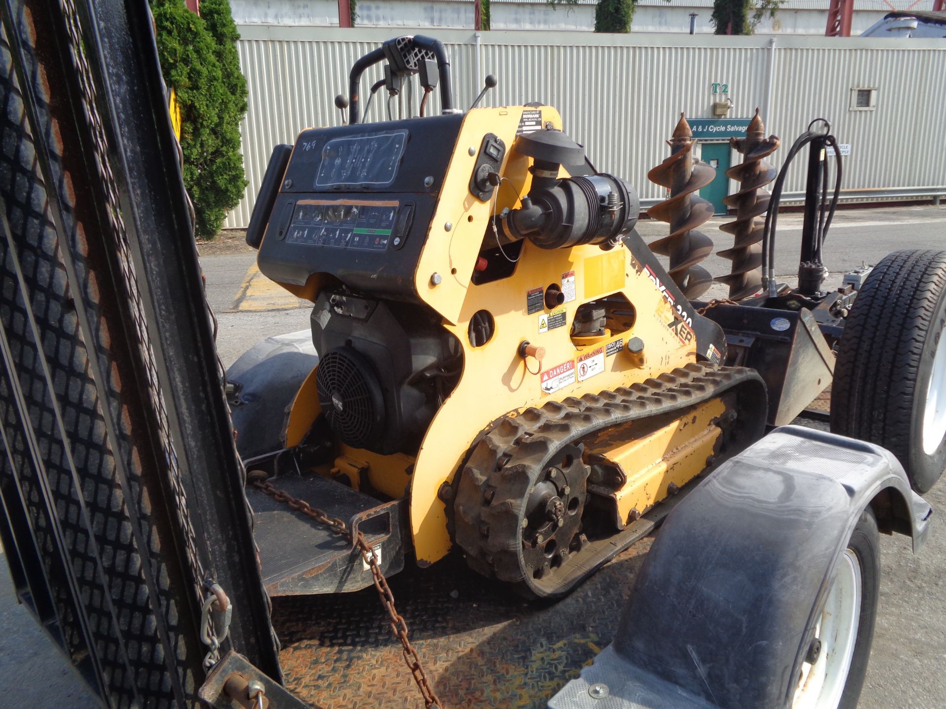 2014 Boxer 320 Walk Behind Skid Steer with Trailer - Image 5 of 12