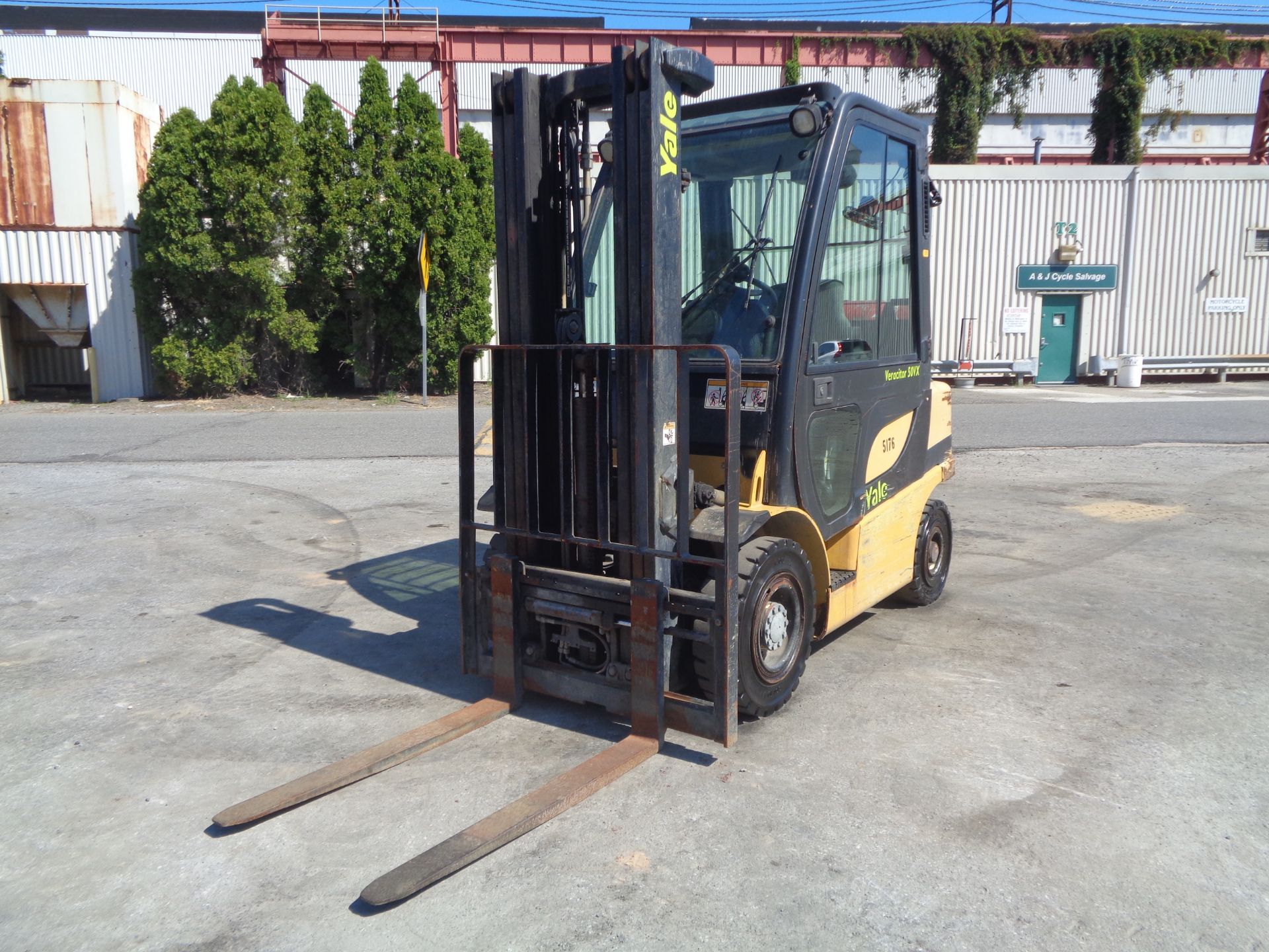 Yale GLP050 5,000lbs Forklift - Image 10 of 18